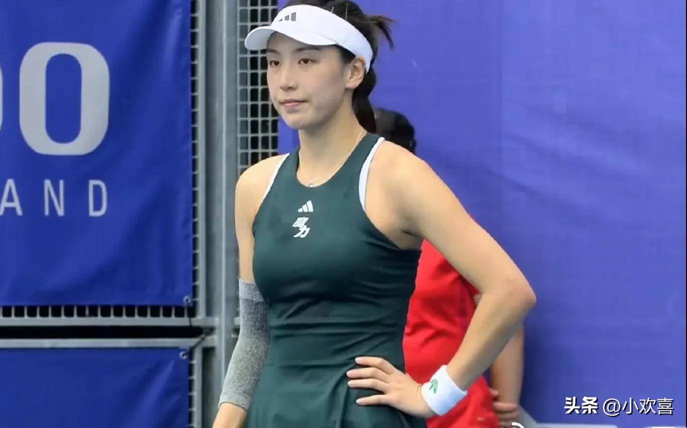 大量游客涌 大量游客涌