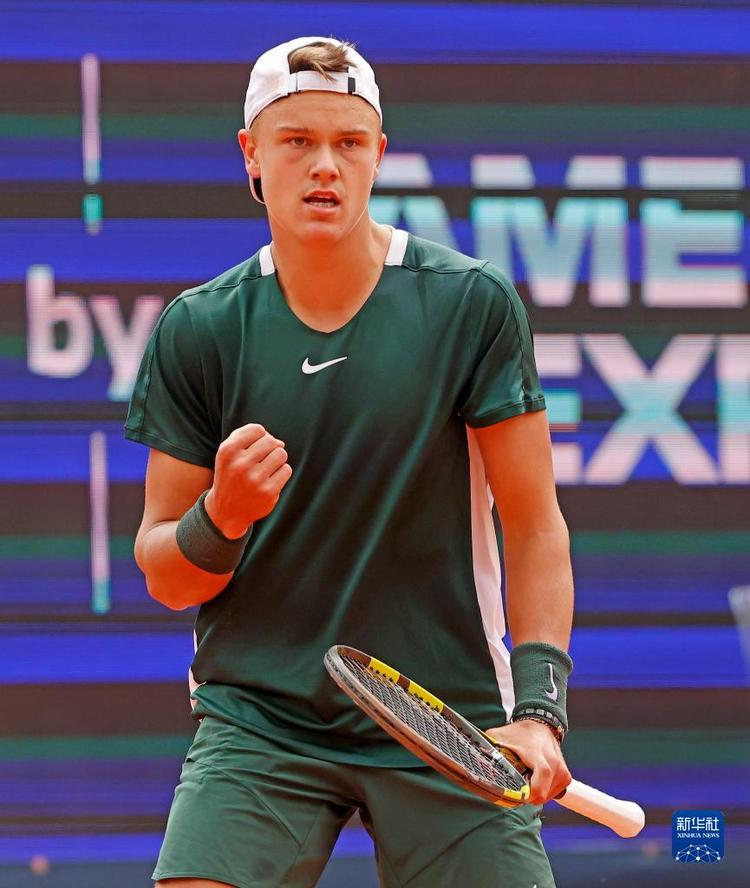 滚网球和反 滚网球和反