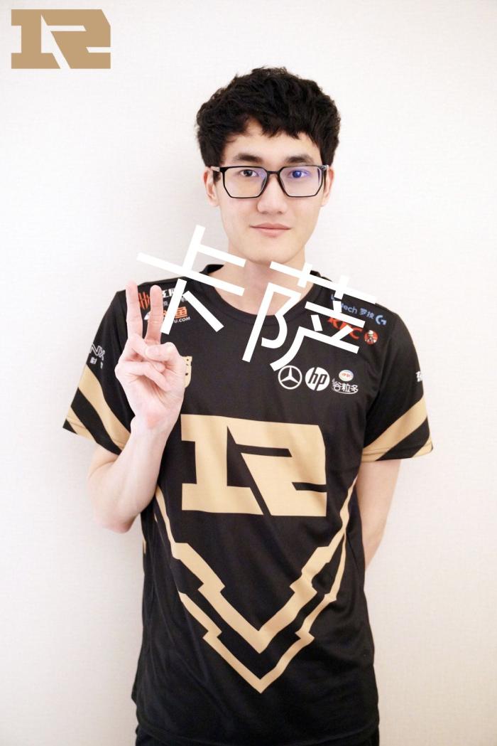 得颇为令人 得颇为令人