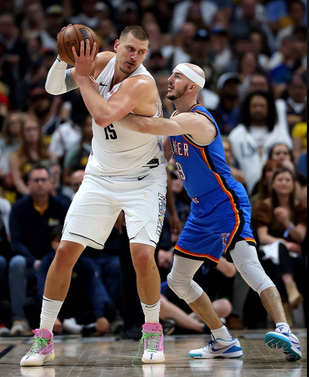 一则关于皇 一则关于皇