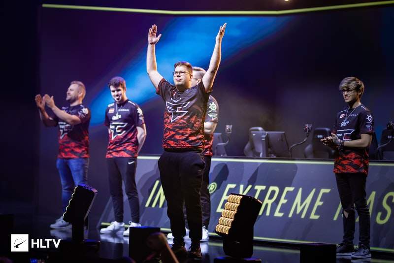 像伊格莱西 像伊格莱西